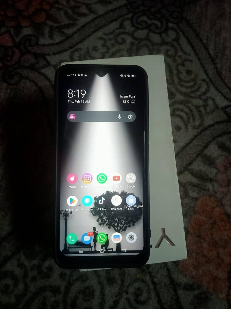 پینل چینج ہے باقی سب ٹھیک ہے 5