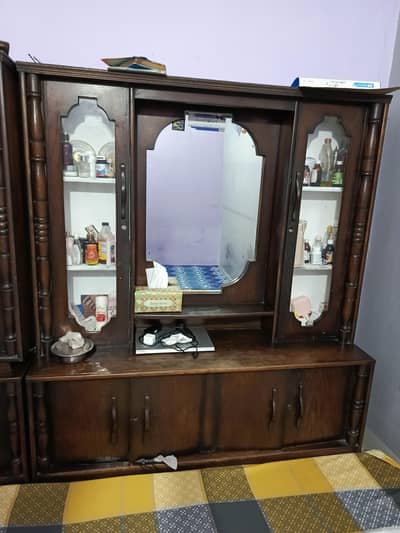 Dressing Table and Showcase