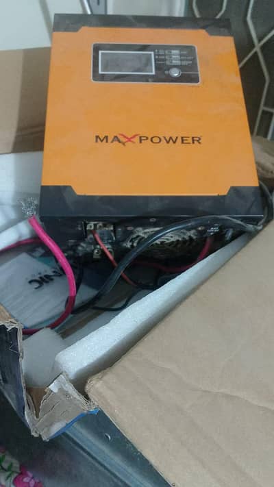 solar inverter hybrid or ups b bana sakte 1.2kv lush condition 10 by10