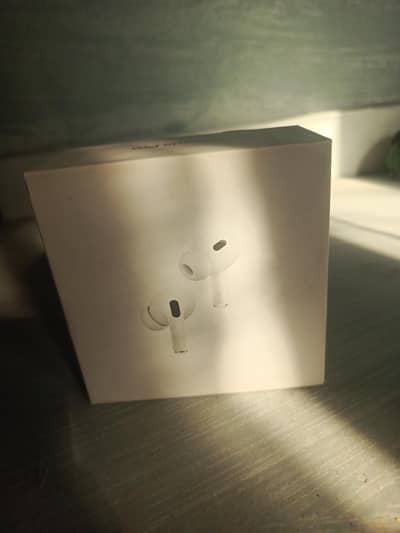 Apple air pods pro 2 generation slightly ised 10/10condition