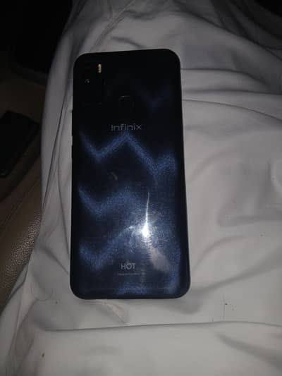 infinix hot 9 play 4/64 pta with box