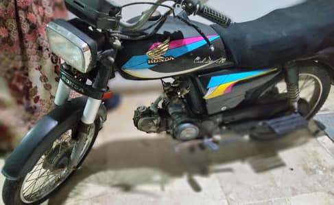 Honda 70cc model 2001 hydrebada number 03182262559 whats