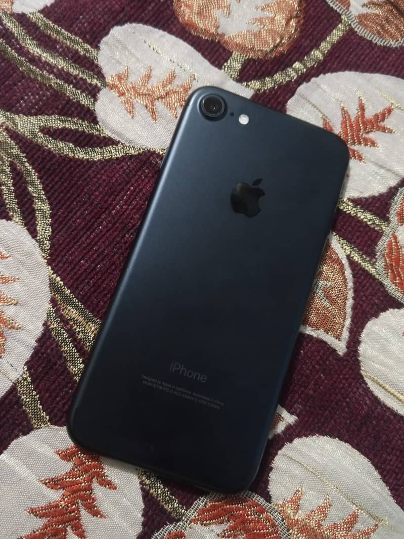 Iphone 7 10/10 Condition 7