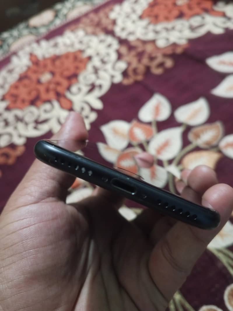 Iphone 7 10/10 Condition 8