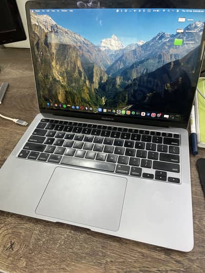 Apple Macbook Air M1 2020 - 8GB/256GB - Excellent Condition