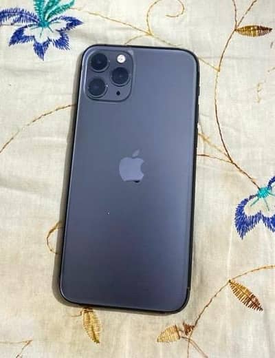 iphone 11pro 10/10 condition