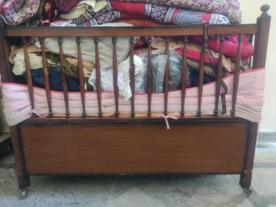 babycot for urgent sale