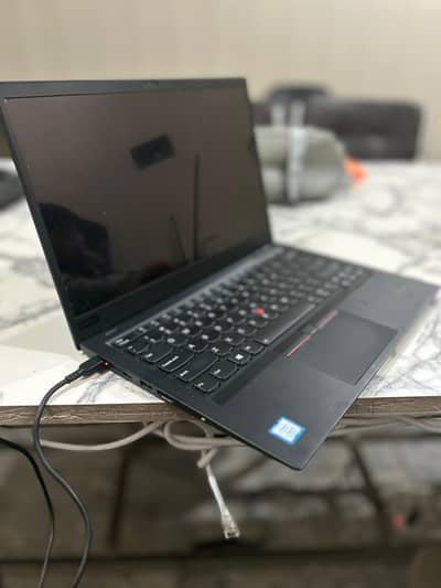 Lenovo X1 Carbon i5 8th Gen Touch | 8GB/256SSD | 10/10 Condition