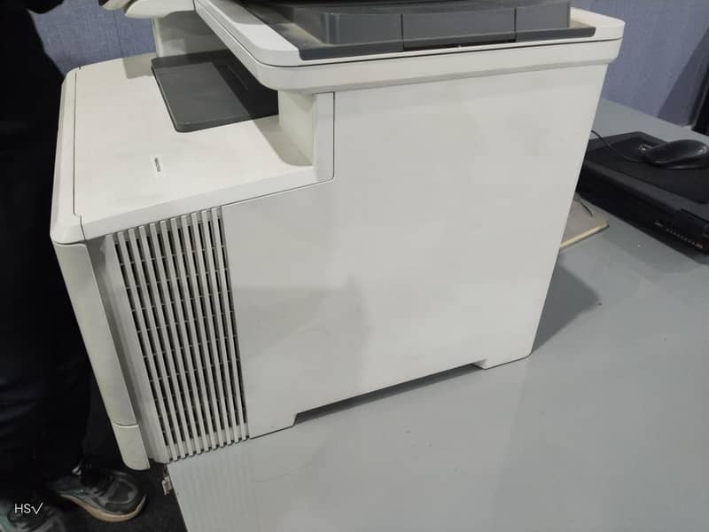 HP Laser Printer 2