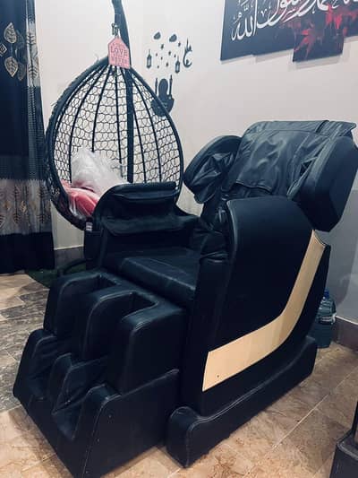 Body massage chair