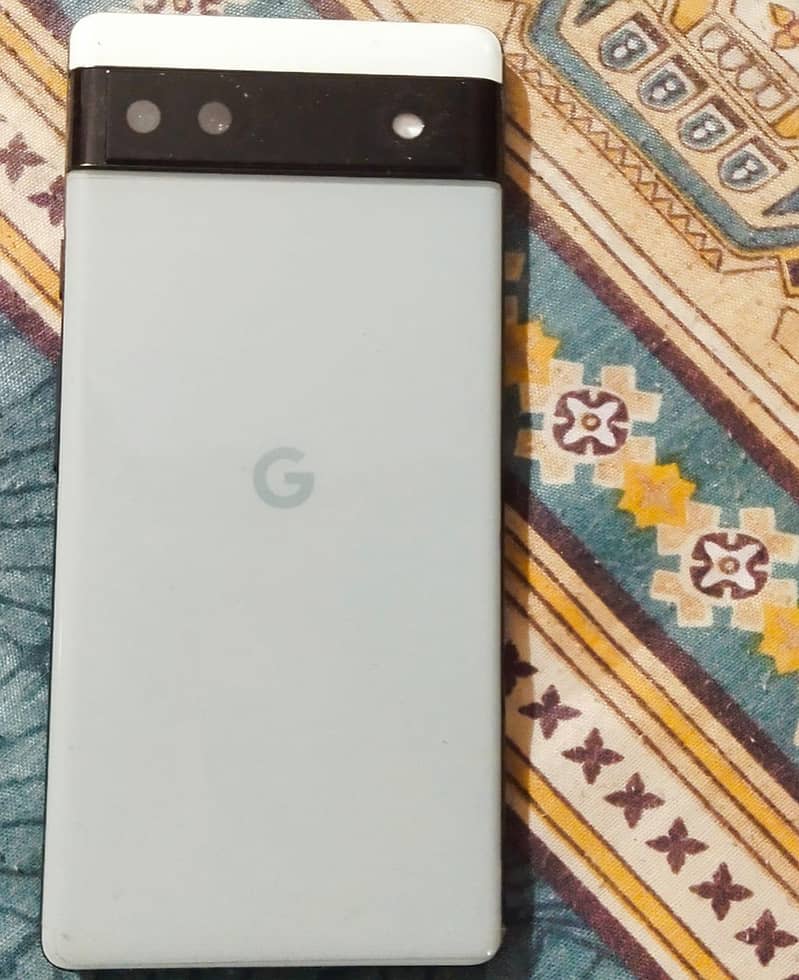 Gogle pixel 6A 4