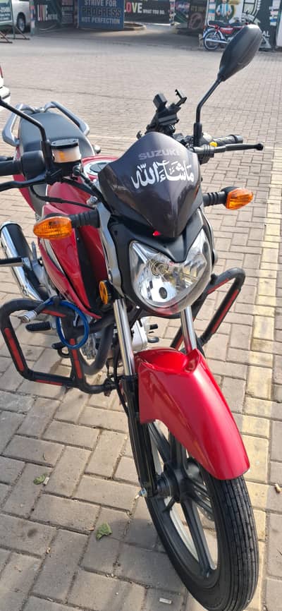 SUZUK GSXI 125 FOR SALE