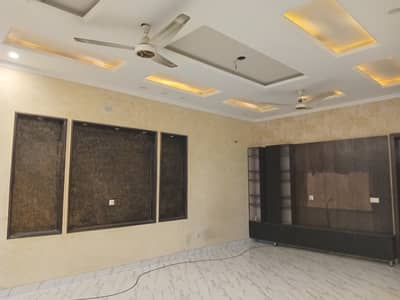 10 Marla brand upper portion available for rent in Lda avenue 1 lahore