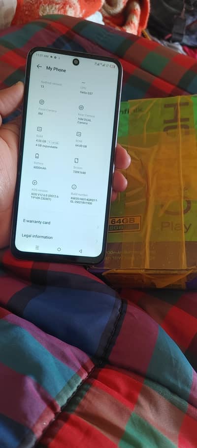 infinix hot 30play 4+4/64 with box only