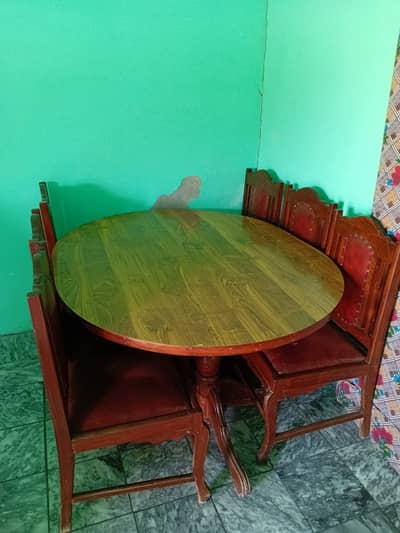 Dinning table with chairs