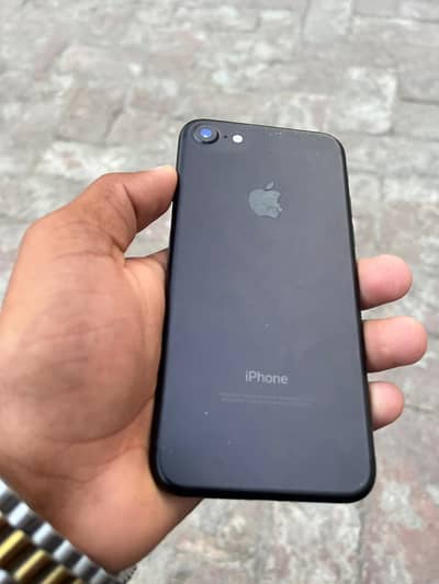 Iphone 7. Pta approved. 128GB. Battery . Condition10/10
