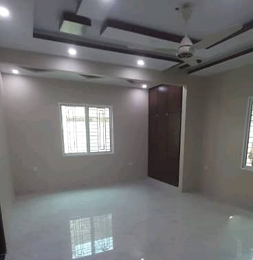East Open House For Sale In Beautiful Gulshan-E-Iqbal - Block 4A
