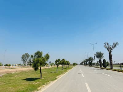 5 Marla Overseas Block Plots Available For Sale