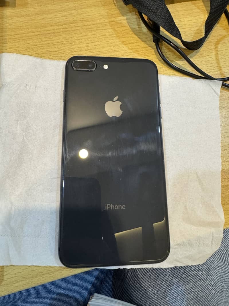 iPhone 8 plus 8