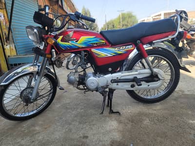 CD70 2021 Model 9/10 condition