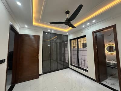 5 Marla Luxury Brand New House For Sale