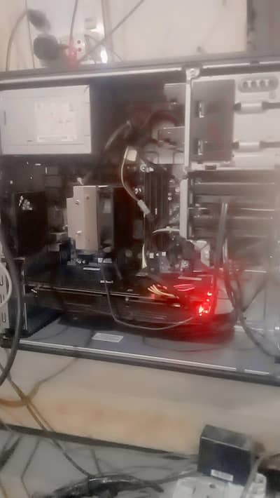 10 by 10 ok agr PC chye tu alg sy charg hoga 8gb