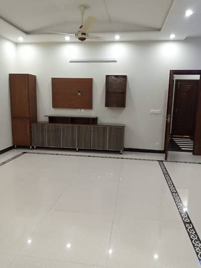 10 Marla Double Storey House For silent office for Rent Allama Iqbal Town Lahore