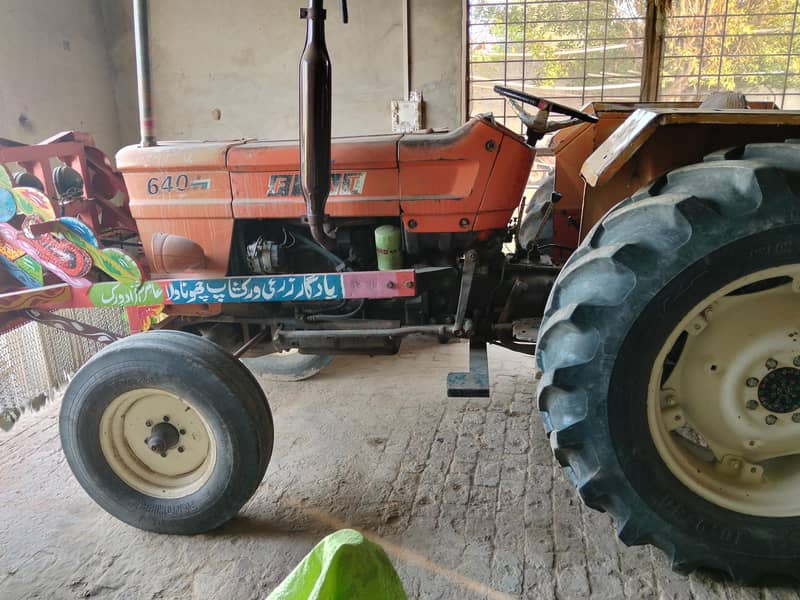 fiat 640 - Tractors & Trailers - 1111527590