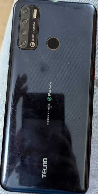 Tecno Pouvoir 4