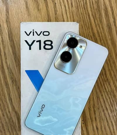 Vivo Y18 6+6gb 128 gb. 10/10 Condition. Complete Box. No open repair.