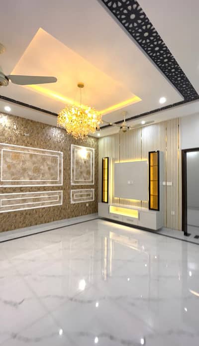 Brand New 10 Marla House In Prime Rafi Block Bahria Town Lahore