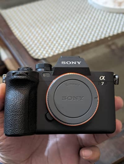 Sony A7iv Body with box