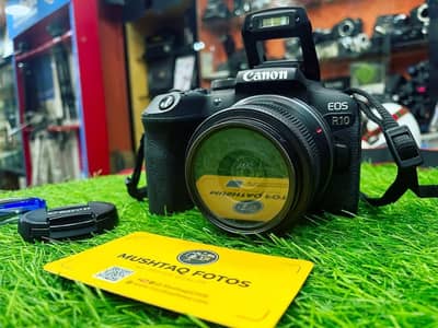Canon R10 with 18-45 RF Lens kit (Mint Condition - Scratchless Camera)