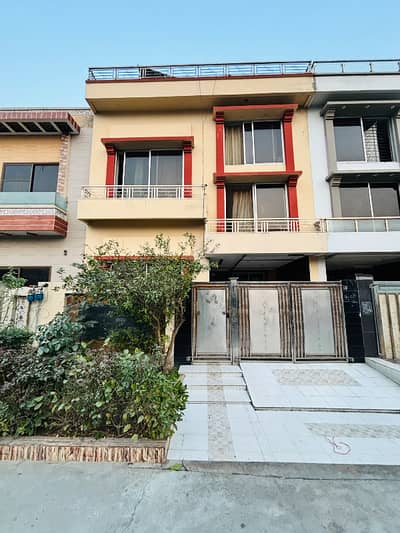 Centrally Located Prime Location House For rent In Citi Housing Society Available