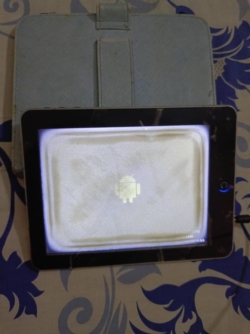 Used Tablet 0