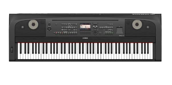 Yamaha DGX-670 88-Key Portable Digital Grand Piano Box Pack