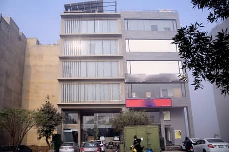 4 Marla Commercial Plaza Available For Rent In DHA Ph. 6 Lahore