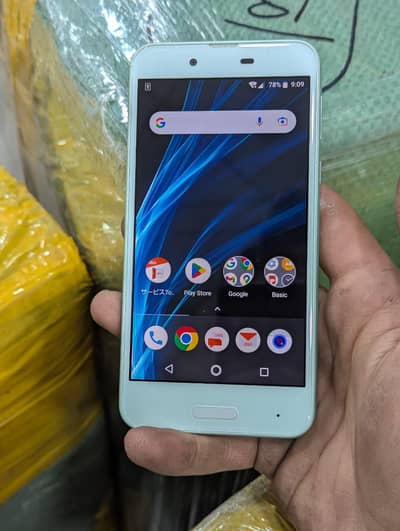 aqous smart phone 3/32 pta krwia howa