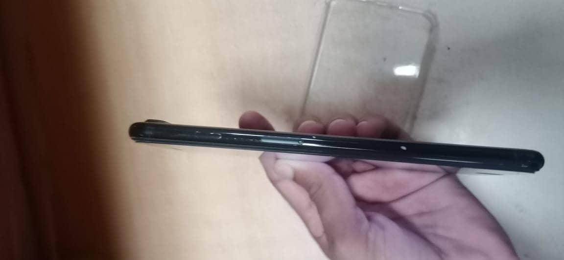 Apple iPhone 7 Plus 3