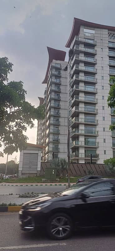 SUKH CHEYN F10 MARKAZ BRAND NEW 1 BED UN FURNISHED APARTMENT FOR SALE