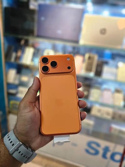 Apple iphone 17 pro max 1TB   Just Box Open