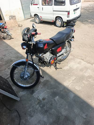 Honda 125 . Mochh