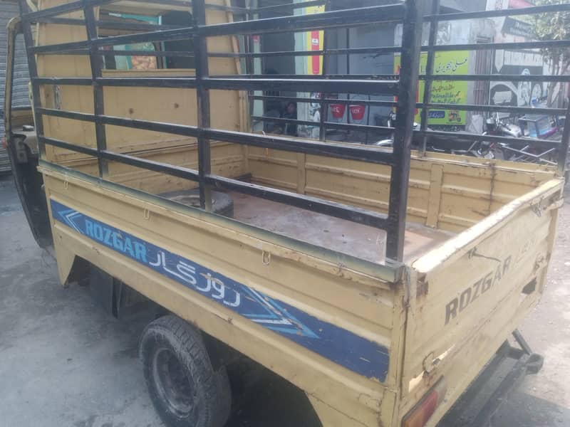 Auto loader Riksha 6