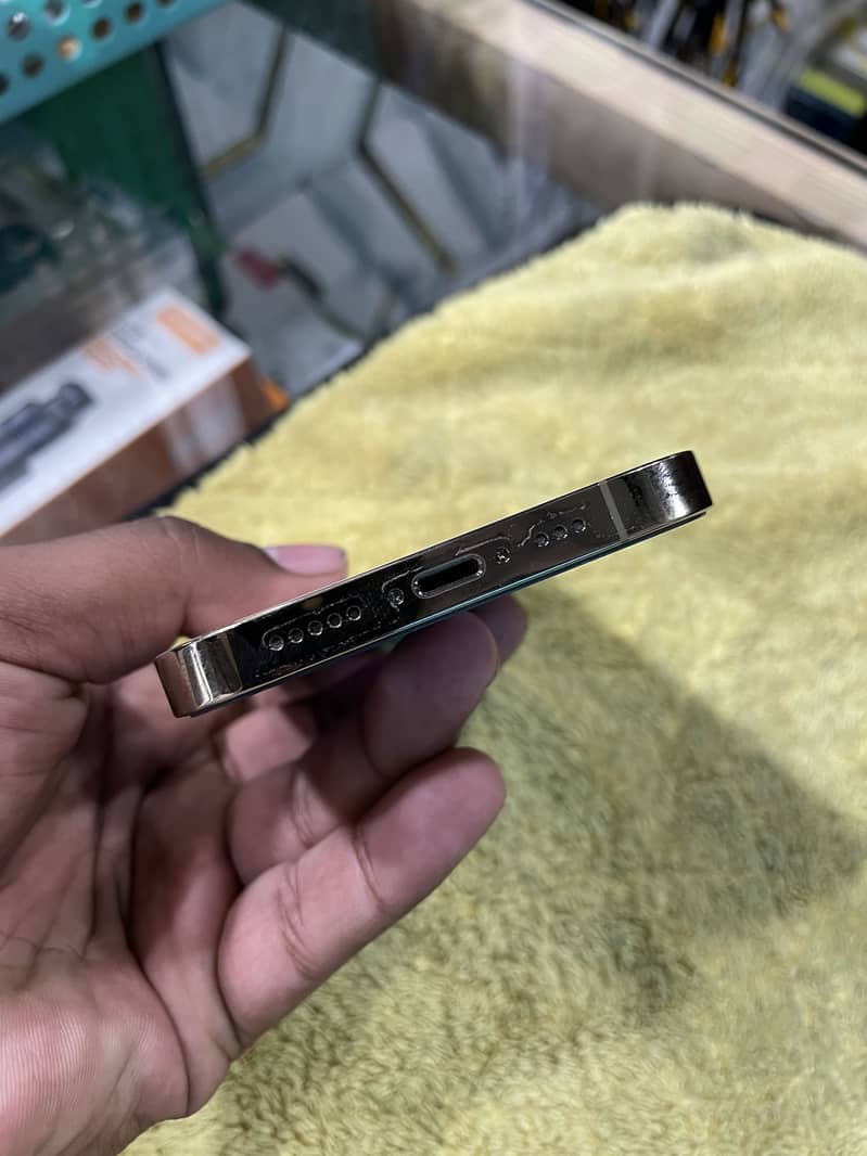 Iphone 14pro 3