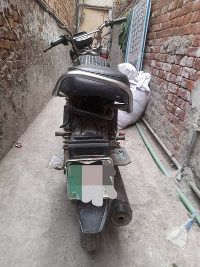 united 100cc condition apky samny ha