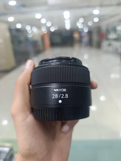 Nikon Z28mm F-2.8