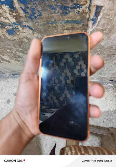 IPhone XR convert in 17 pro