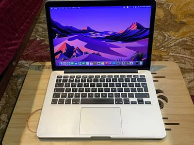 MacBook pro Retina 13" 2015 Like New Scratchless