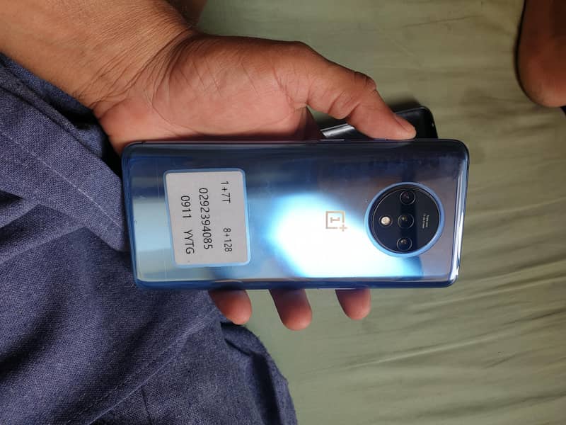 one plus 7t 1