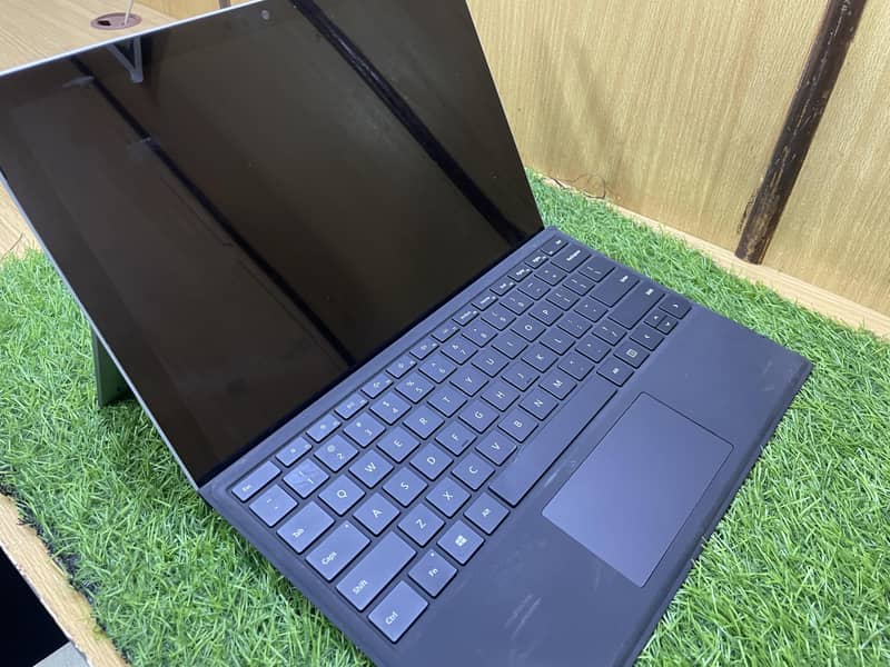 surface pro 5 | non touch 2